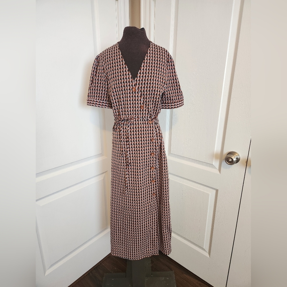 Women's Dress Size Small